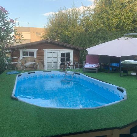 וול-אן-ולין Joli Studio Tout Confort Avec Toutes Commodites מראה חיצוני תמונה