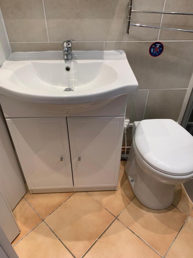 וול-אן-ולין Joli Studio Tout Confort Avec Toutes Commodites מראה חיצוני תמונה